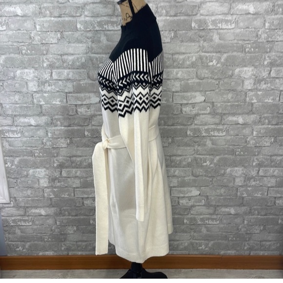 Ann Taylor Fair Isle White and Black Belted Sweater Dress Size L - Picture 4 of 9